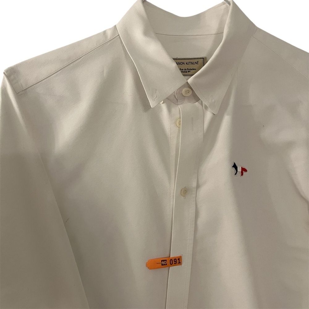 MAISON KITSUNE White Men's Oxford Long Sleeve Button Down Shirt 38 / Medium